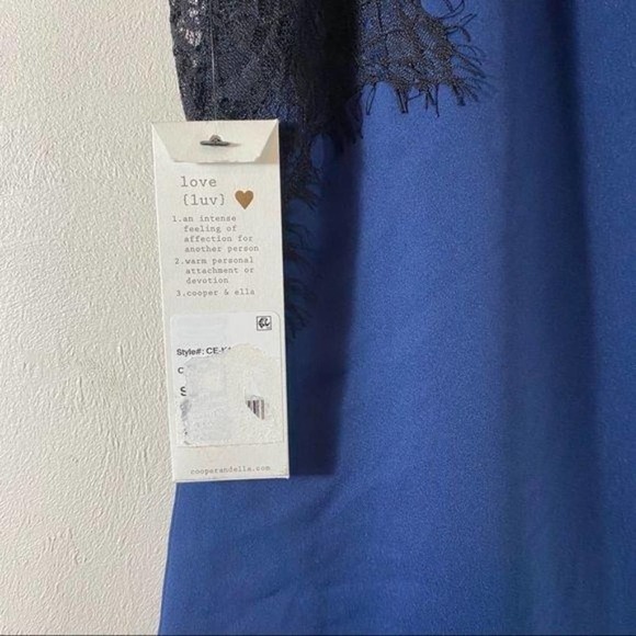 Cooper & Ella New with tags size small blouse - Picture 9 of 10